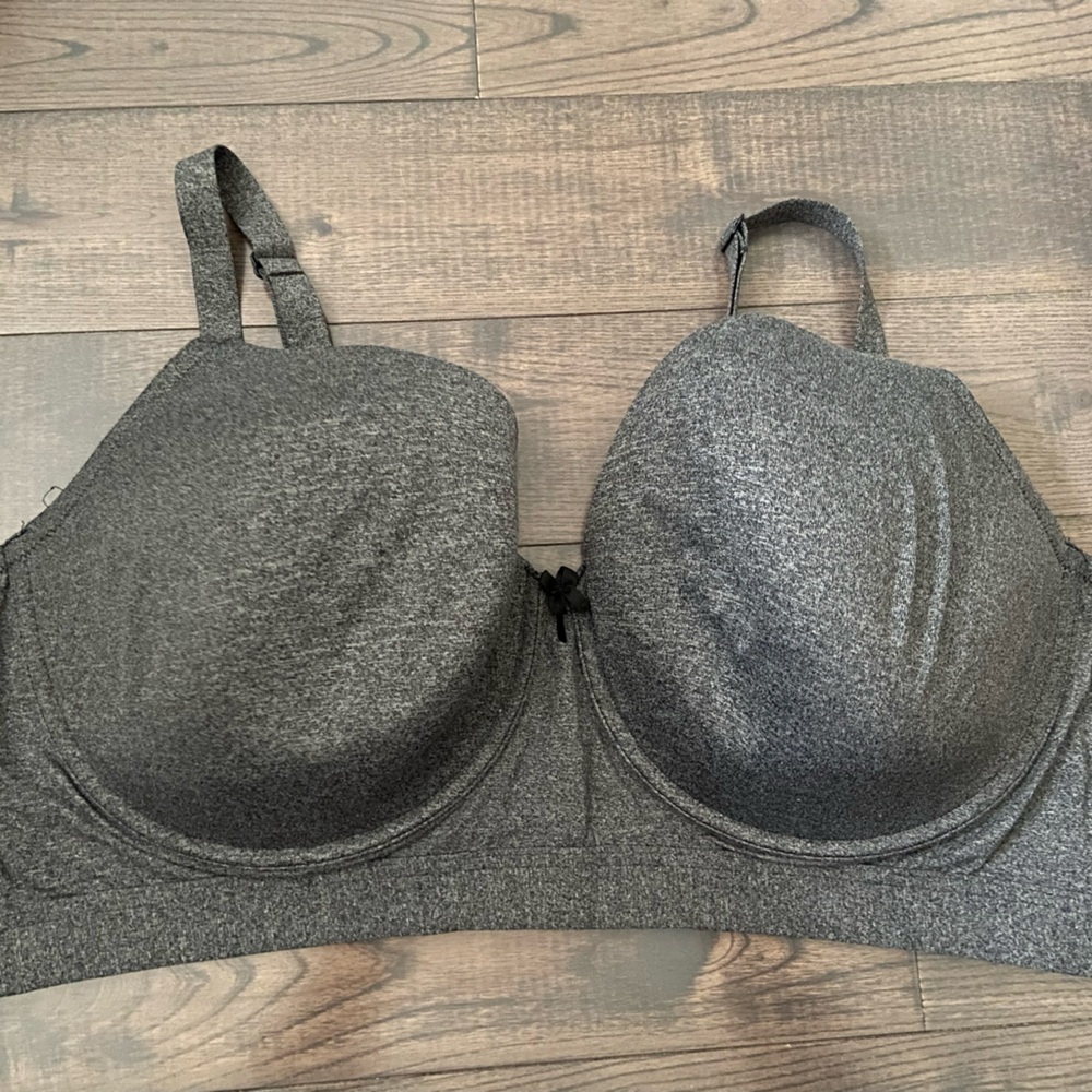 Heathered Grey Torrid Curve 46DD Long Line EUC Bra